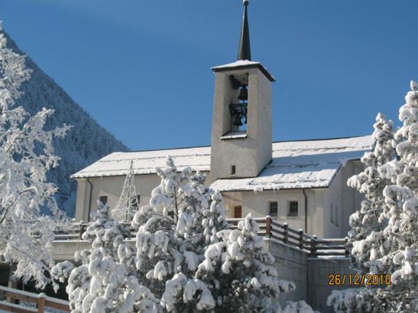 Hotel Restaurant Emshorn Oberems Exterior photo